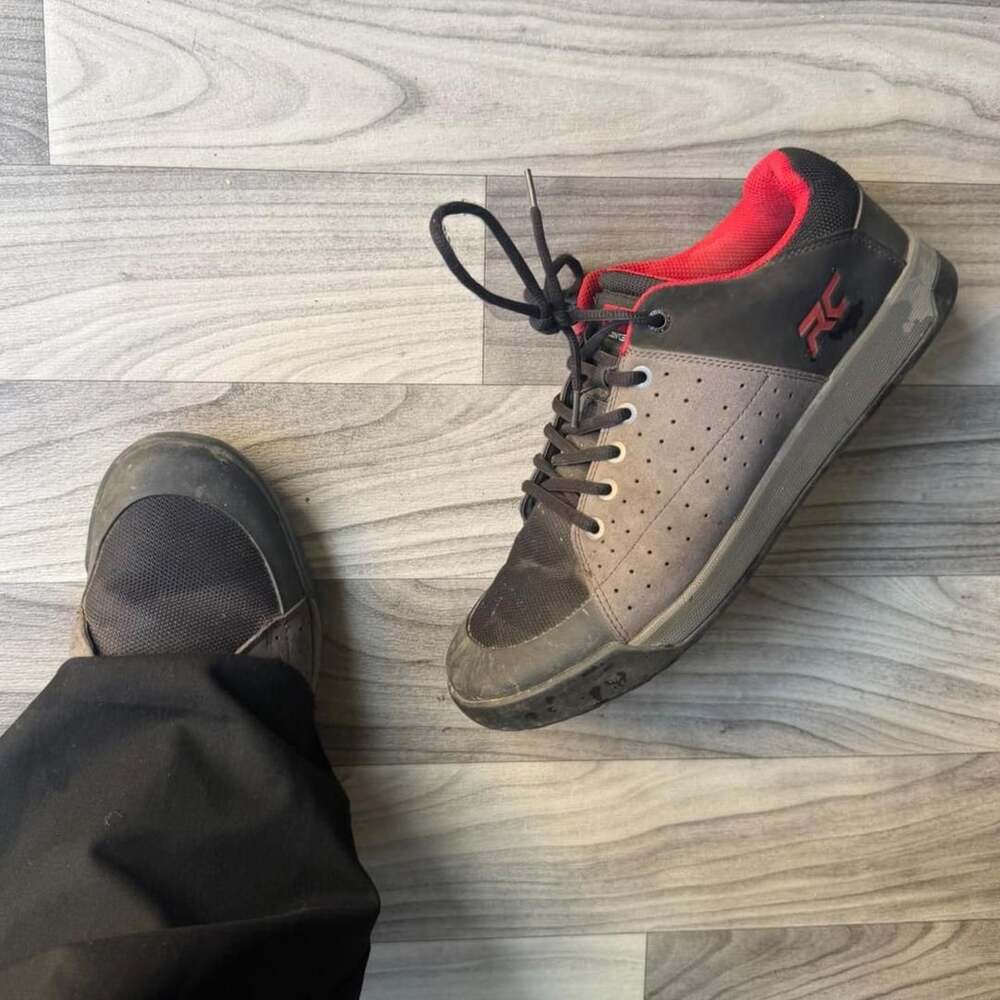 Ride Concepts Livewire Shoes Men's Size 10.5 US 44 EU Black Red Skate